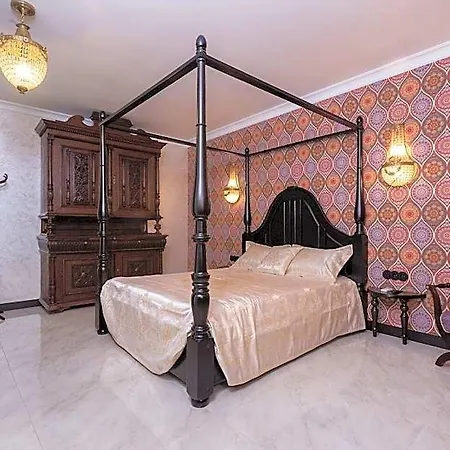 Boutique Gorgeous Gogol